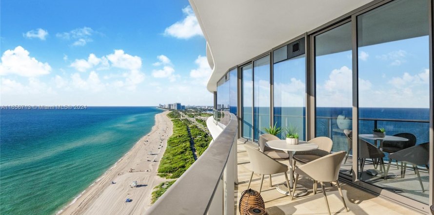 Condo à Sunny Isles Beach, Floride, 2 chambres  № 1357033