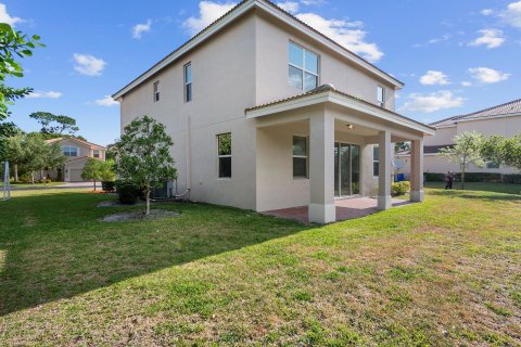 House in Palm City, Florida 4 bedrooms, 220.74 sq.m. № 1132757 - photo 5