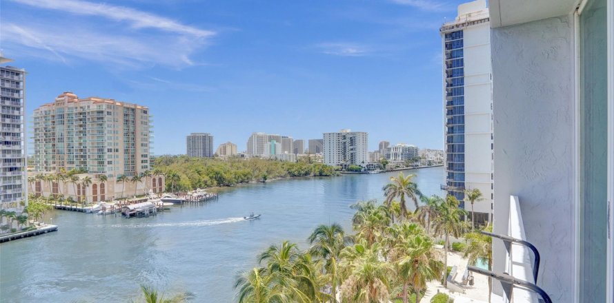 Condo in Fort Lauderdale, Florida, 1 bedroom  № 1216253