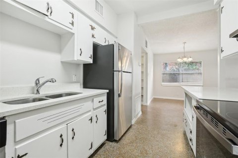 Casa en venta en Orlando, Florida, 3 dormitorios, 153.94 m2 № 1424162 - foto 14