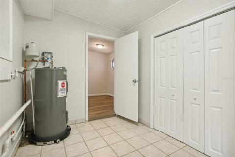 Casa en venta en Orlando, Florida, 3 dormitorios, 153.94 m2 № 1424162 - foto 22