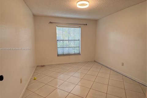 Townhouse in Davie, Florida 2 bedrooms, 119.84 sq.m. № 1356789 - photo 26