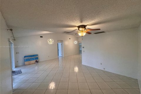 Touwnhouse à louer à Davie, Floride: 2 chambres, 119.84 m2 № 1356789 - photo 14