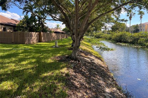 Touwnhouse à louer à Davie, Floride: 2 chambres, 119.84 m2 № 1356788 - photo 5