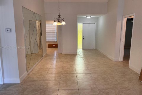 Townhouse in Davie, Florida 2 bedrooms, 119.84 sq.m. № 1356788 - photo 7