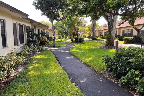 Touwnhouse à louer à Davie, Floride: 2 chambres, 119.84 m2 № 1356788 - photo 2