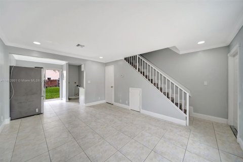 Touwnhouse à vendre à Margate, Floride: 2 chambres, 78.97 m2 № 1372798 - photo 7