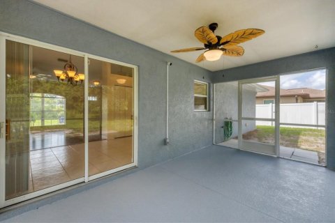 House in North Port, Florida 3 bedrooms, 115.29 sq.m. № 1259257 - photo 24