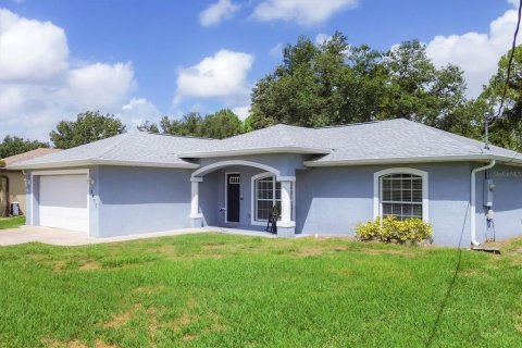 House in North Port, Florida 3 bedrooms, 115.29 sq.m. № 1259257 - photo 2