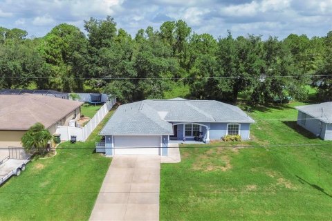 Villa ou maison à vendre à North Port, Floride: 3 chambres, 115.29 m2 № 1259257 - photo 3