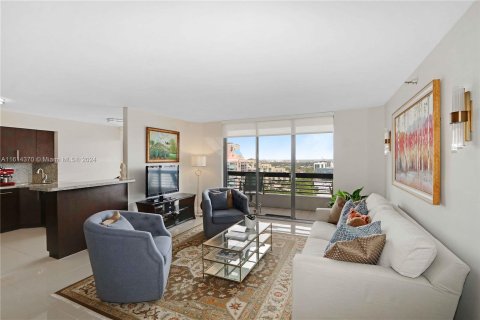 Condo in Aventura, Florida, 2 bedrooms  № 1236183 - photo 5