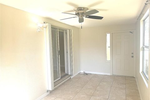 Casa en venta en Kissimmee, Florida, 3 dormitorios, 125.98 m2 № 1394427 - foto 13