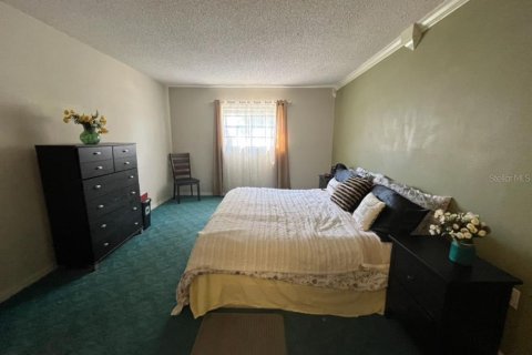 Condo in Leesburg, Florida, 3 bedrooms  № 1382089 - photo 9