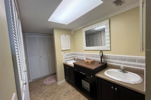 Condo in Leesburg, Florida, 3 bedrooms  № 1382089 - photo 10