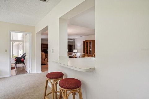 Condo in Sun City Center, Florida, 2 bedrooms  № 1382116 - photo 24