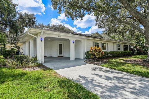 Condo in Sun City Center, Florida, 2 bedrooms  № 1382116 - photo 2