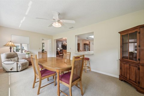 Condo in Sun City Center, Florida, 2 bedrooms  № 1382116 - photo 16