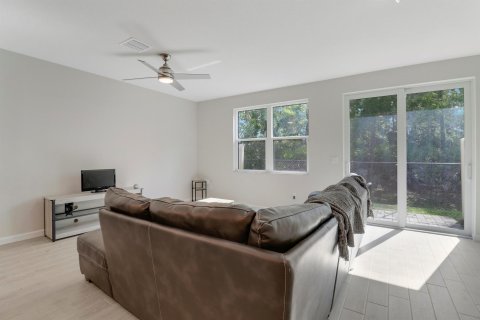 Adosado en venta en Stuart, Florida, 3 dormitorios, 137.03 m2 № 1181968 - foto 15