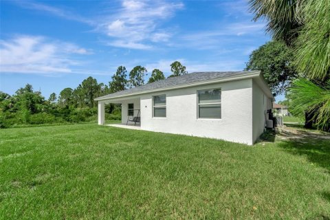 Villa ou maison à vendre à North Port, Floride: 3 chambres, 136.66 m2 № 1307150 - photo 5