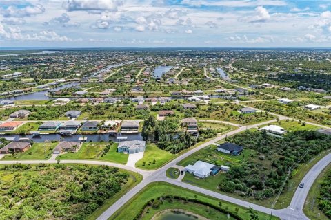 Land in Port Charlotte, Florida № 1316842 - photo 11