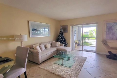 Condominio en venta en Lake Worth, Florida, 1 dormitorio, 83.05 m2 № 954277 - foto 21