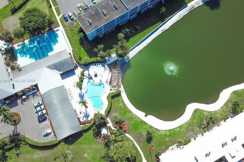 Condominio en venta en Lake Worth, Florida, 1 dormitorio, 83.05 m2 № 954277 - foto 3