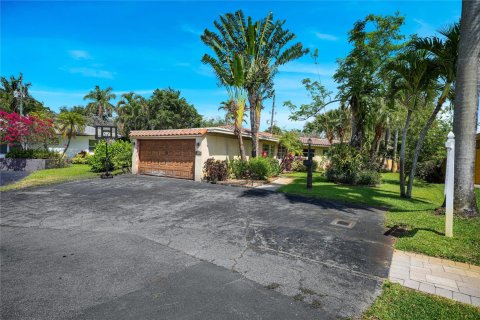 Casa en venta en Wilton Manors, Florida, 4 dormitorios, 230.21 m2 № 968026 - foto 1