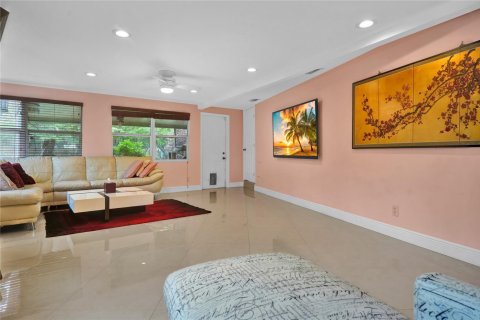 Villa ou maison à vendre à Wilton Manors, Floride: 4 chambres, 230.21 m2 № 968026 - photo 29