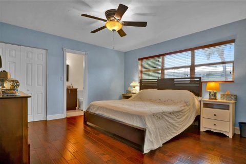 Casa en venta en Wilton Manors, Florida, 4 dormitorios, 230.21 m2 № 968026 - foto 27