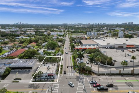 Commercial property in Fort Lauderdale, Florida № 612772 - photo 20