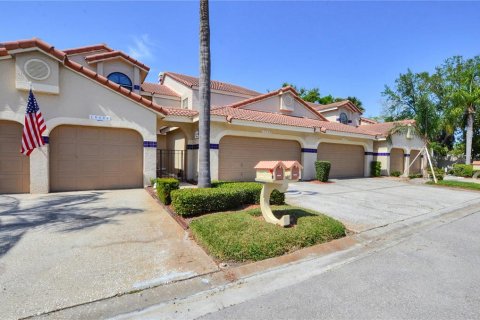 Touwnhouse à vendre à Tampa, Floride: 3 chambres, 165.55 m2 № 1088280 - photo 2