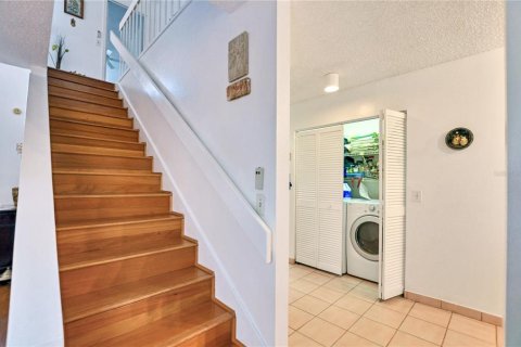 Townhouse in Tampa, Florida 3 bedrooms, 165.55 sq.m. № 1088280 - photo 17