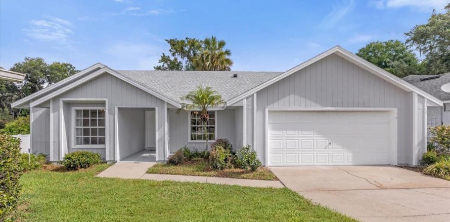 Casa en Mount Dora, Florida 3 dormitorios, 144.93 m2 № 1344214