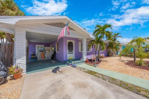 Casa en venta en Saint Pete Beach, Florida, 2 dormitorios, 72 m2 № 1344212 - foto 3