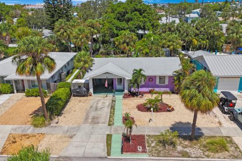 Casa en venta en Saint Pete Beach, Florida, 2 dormitorios, 72 m2 № 1344212 - foto 28