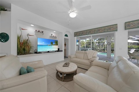 Villa ou maison à vendre à Punta Gorda, Floride: 3 chambres, 139.82 m2 № 1136842 - photo 5