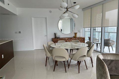 Condominio en venta en Miami, Florida, 2 dormitorios, 117.89 m2 № 1413460 - foto 9