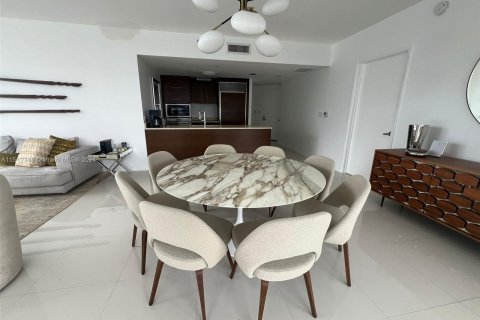 Condominio en venta en Miami, Florida, 2 dormitorios, 117.89 m2 № 1413460 - foto 10