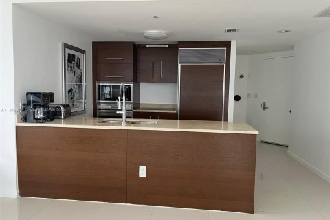 Condominio en venta en Miami, Florida, 2 dormitorios, 117.89 m2 № 1413460 - foto 4