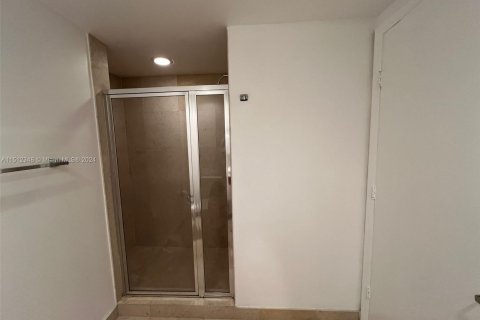 Condominio en venta en Miami, Florida, 2 dormitorios, 117.89 m2 № 1413460 - foto 28