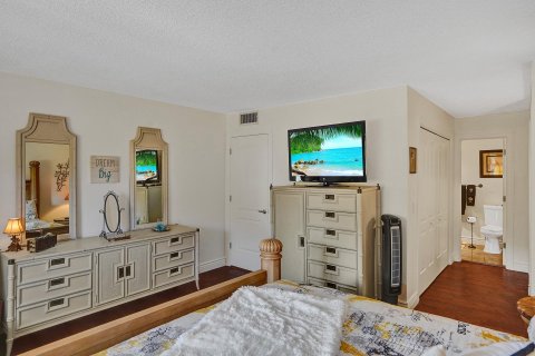 Condo in Lauderhill, Florida, 1 bedroom  № 871370 - photo 10