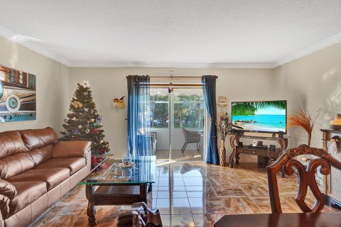 Condo in Lauderhill, Florida, 1 bedroom  № 871370 - photo 22