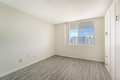 Condominio en venta en Sarasota, Florida, 2 dormitorios, 122.63 m2 № 1406636 - foto 18