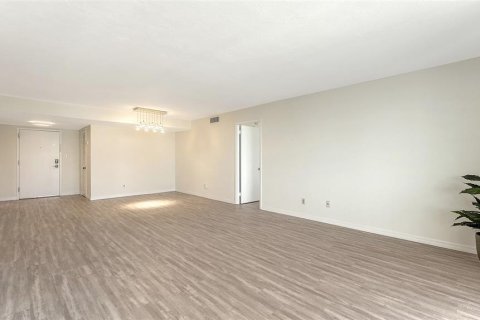 Condominio en venta en Sarasota, Florida, 2 dormitorios, 122.63 m2 № 1406636 - foto 9