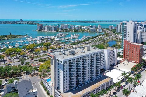 Condominio en venta en Sarasota, Florida, 2 dormitorios, 122.63 m2 № 1406636 - foto 3