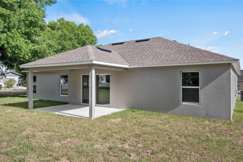 House in Umatilla, Florida 4 bedrooms, 152.73 sq.m. № 1311472 - photo 2