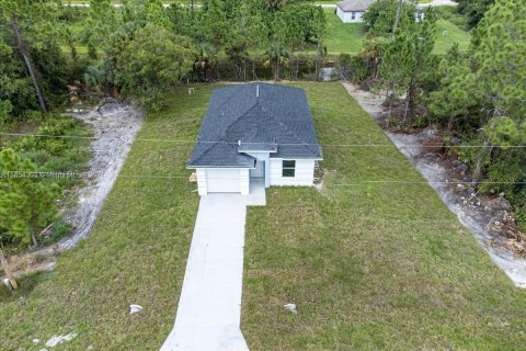 Villa ou maison à vendre à Lehigh Acres, Floride: 3 chambres, 112.13 m2 № 1358482 - photo 27