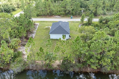 Villa ou maison à vendre à Lehigh Acres, Floride: 3 chambres, 112.13 m2 № 1358482 - photo 26