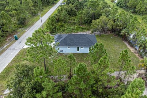 Villa ou maison à vendre à Lehigh Acres, Floride: 3 chambres, 112.13 m2 № 1358482 - photo 29