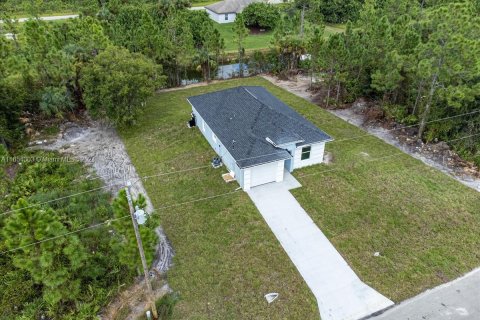 Villa ou maison à vendre à Lehigh Acres, Floride: 3 chambres, 112.13 m2 № 1358482 - photo 25